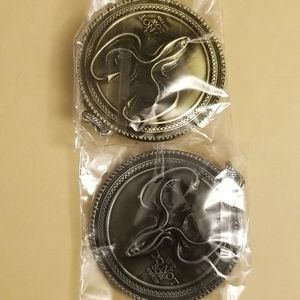 Game of Thrones keychain pair